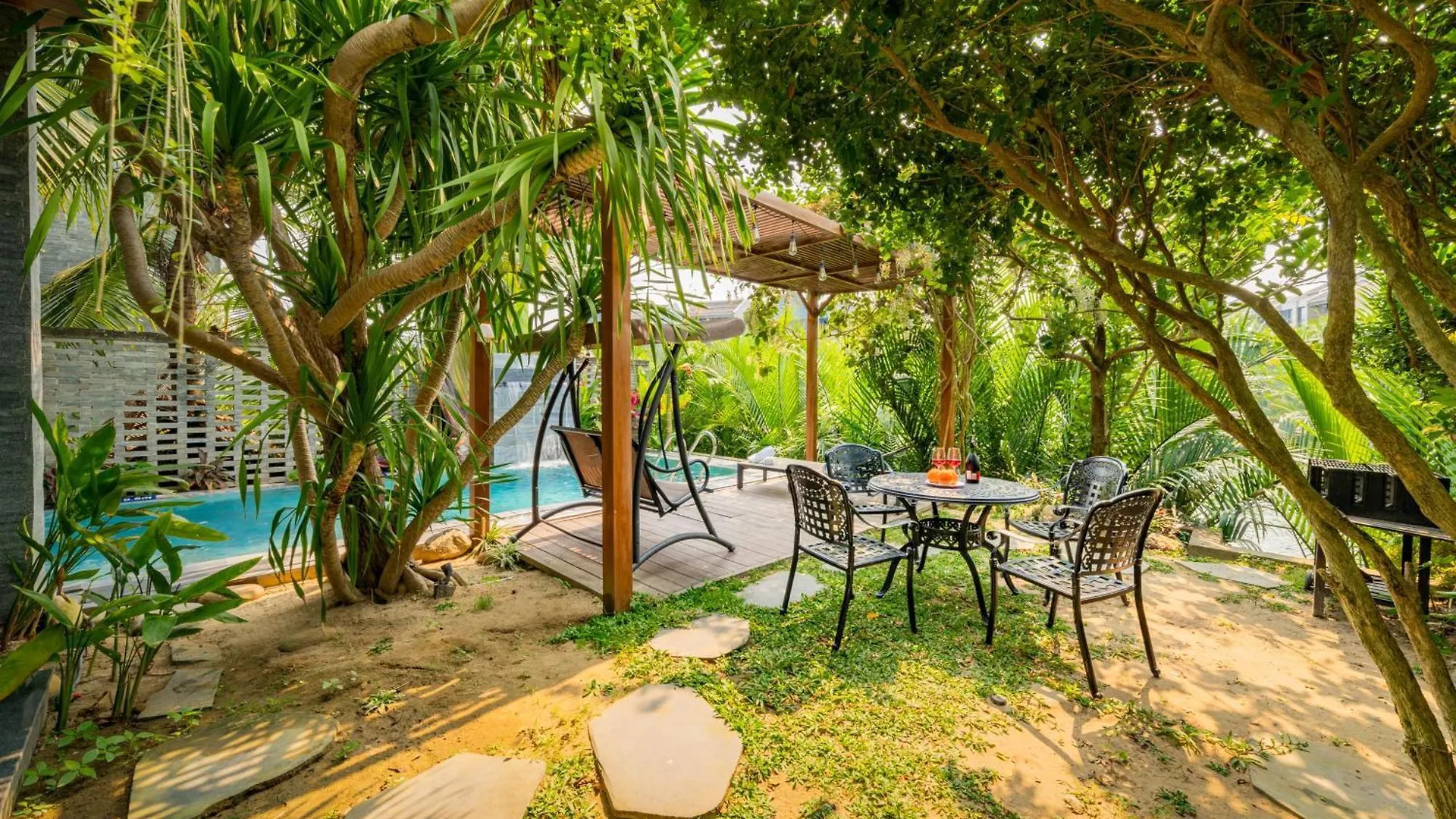 Water Villa Hoi An